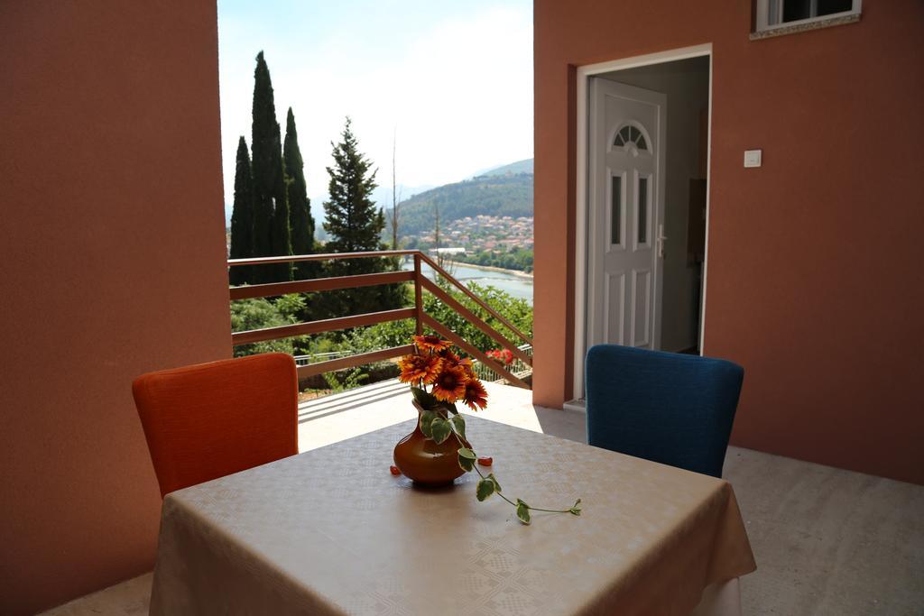 Apartment Nijona Trebinje Exterior foto